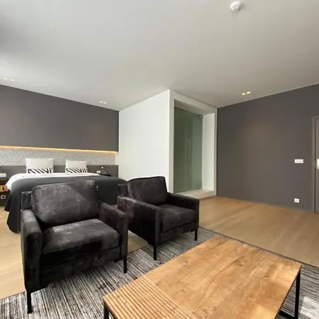 Namur Mellet
